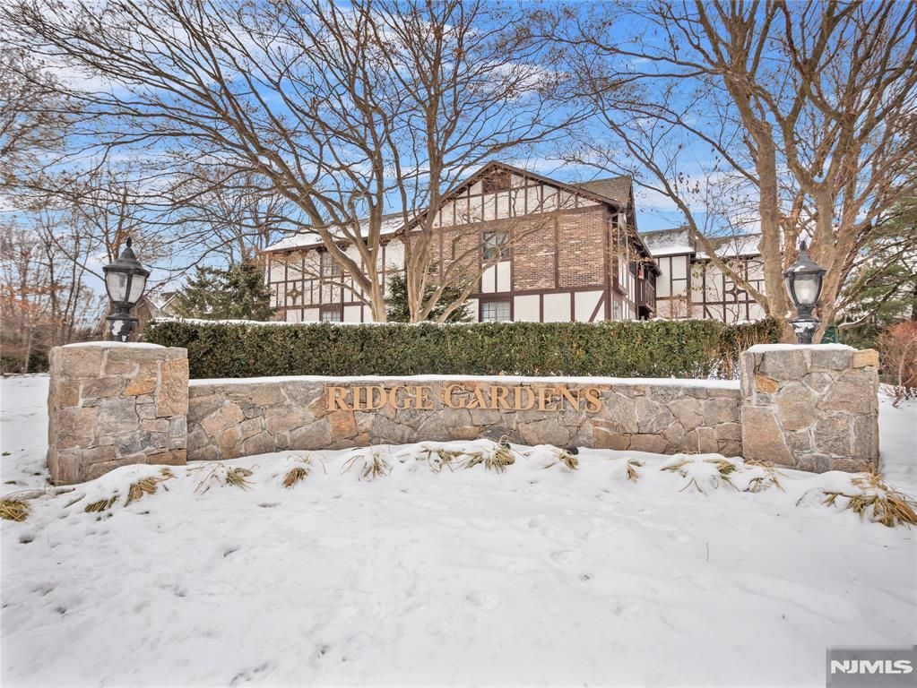 3807 Melville Court, Mahwah, NJ 07430