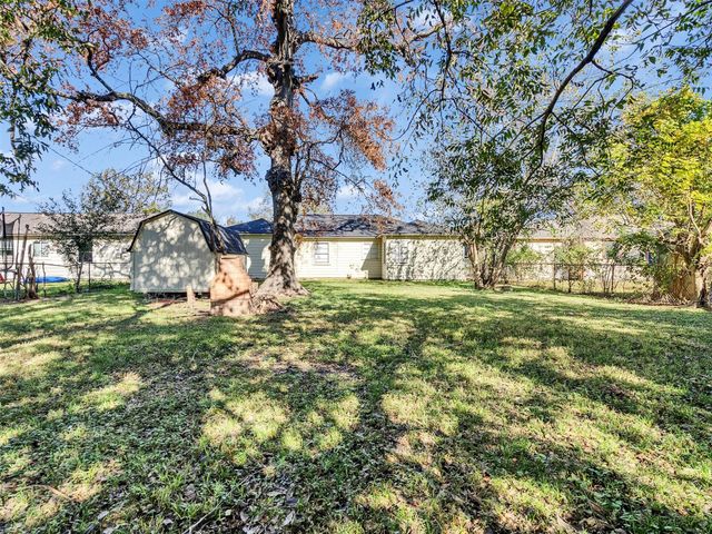 7622 S Hall Street, Houston, TX 77028