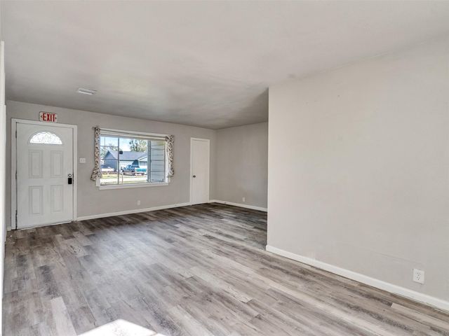 7622 S Hall Street, Houston, TX 77028