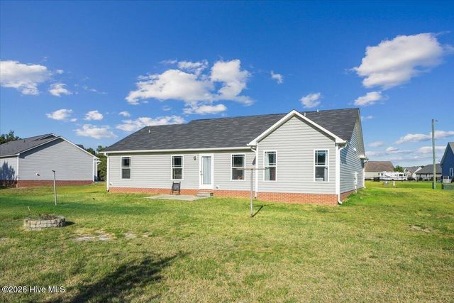 110 Willow Pond Drive, La Grange, NC 28551