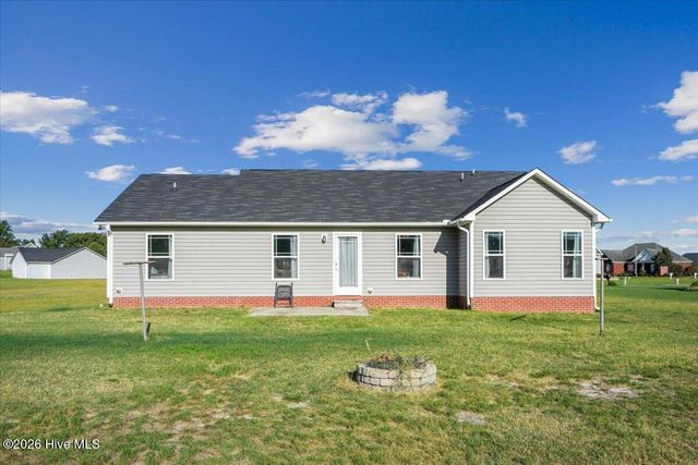 110 Willow Pond Drive, La Grange, NC 28551