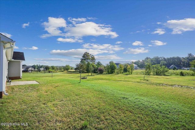 110 Willow Pond Drive, La Grange, NC 28551