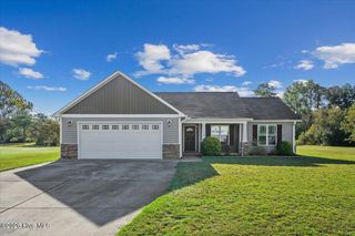 110 Willow Pond Drive, La Grange, NC 28551