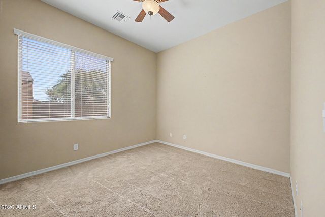 4924 W SILVA Drive, New River, AZ 85087