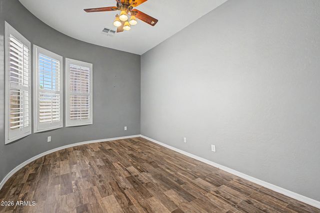 4924 W SILVA Drive, New River, AZ 85087