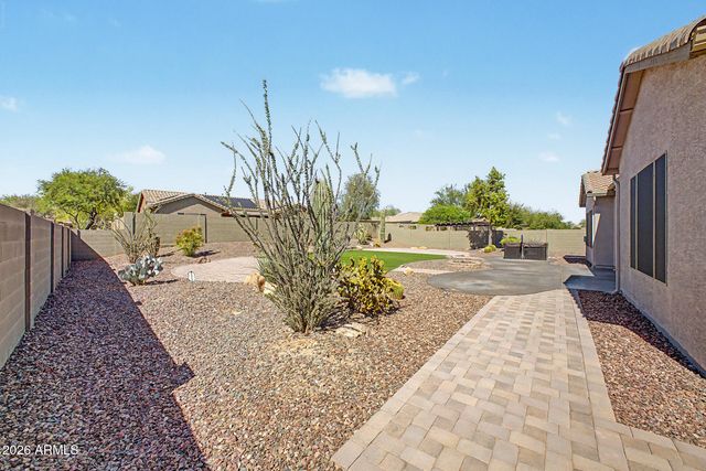 4924 W SILVA Drive, New River, AZ 85087
