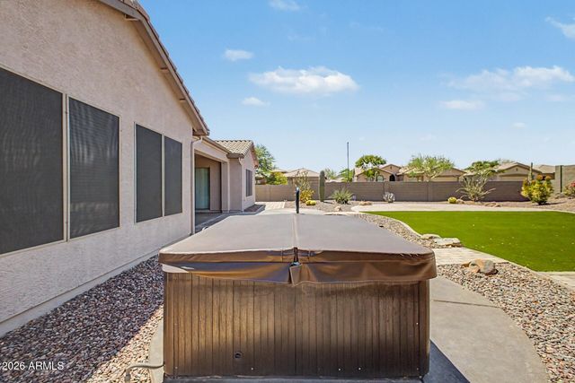 4924 W SILVA Drive, New River, AZ 85087