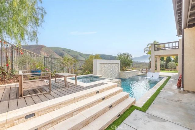 4365 Cabot Drive, Corona, CA 92883