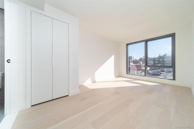 144-49 Northern Boulevard 418, Flushing, NY 11354