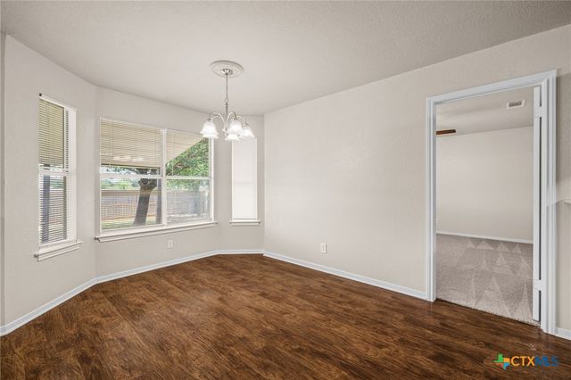 1822 Dusk Drive, Killeen, TX 76543
