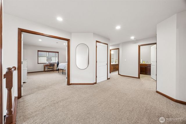 1519 Daffodil Avenue NE, Orting, WA 98360