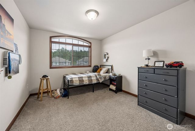 1519 Daffodil Avenue NE, Orting, WA 98360