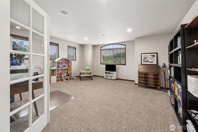 1519 Daffodil Avenue NE, Orting, WA 98360