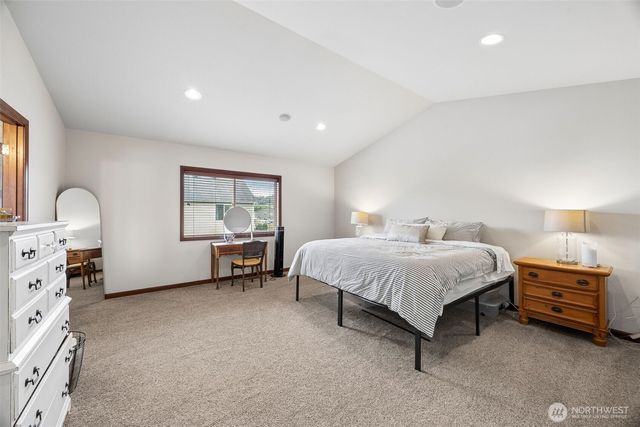 1519 Daffodil Avenue NE, Orting, WA 98360
