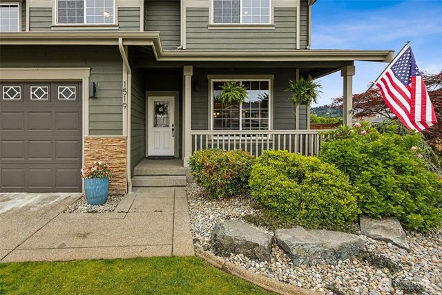 1519 Daffodil Avenue NE, Orting, WA 98360