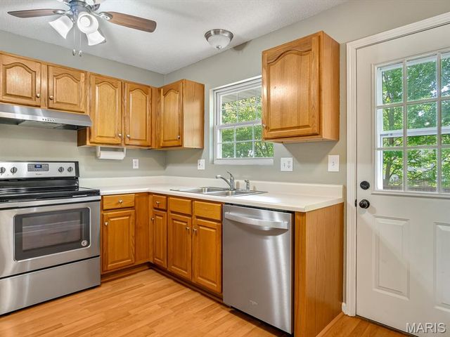 4 Jason Drive, Glen Carbon, IL 62034
