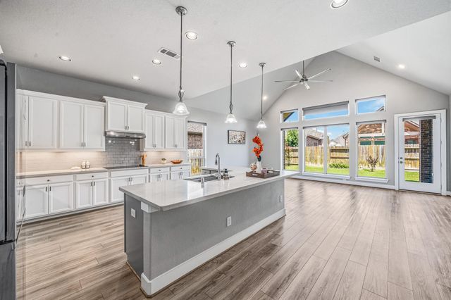 11906 Peonia Lane, Richmond, TX 77406