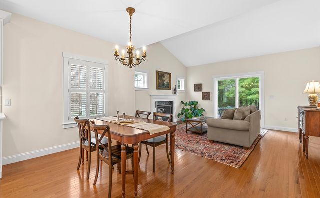 106 White Clover Trl, Plymouth, MA 02360
