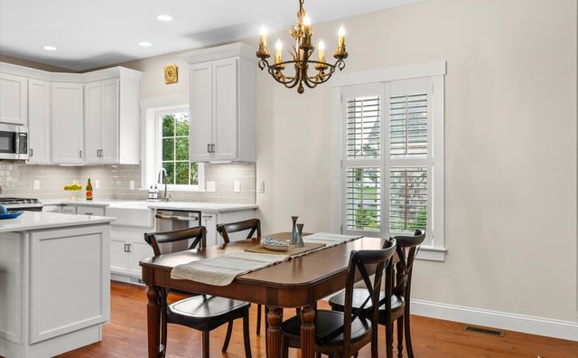 106 White Clover Trl, Plymouth, MA 02360