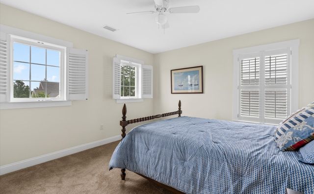 106 White Clover Trl, Plymouth, MA 02360