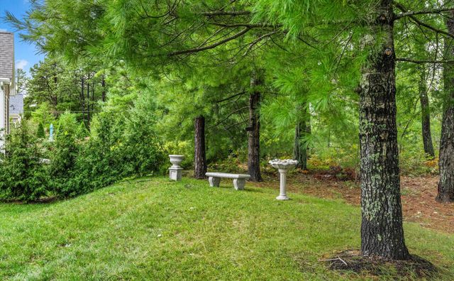 106 White Clover Trl, Plymouth, MA 02360