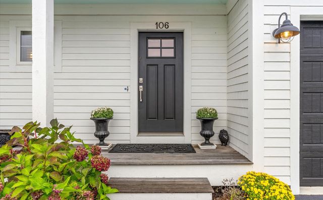 106 White Clover Trl, Plymouth, MA 02360
