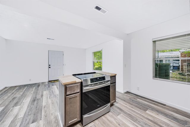 2208 E Michigan Street, Evansville, IN 47711