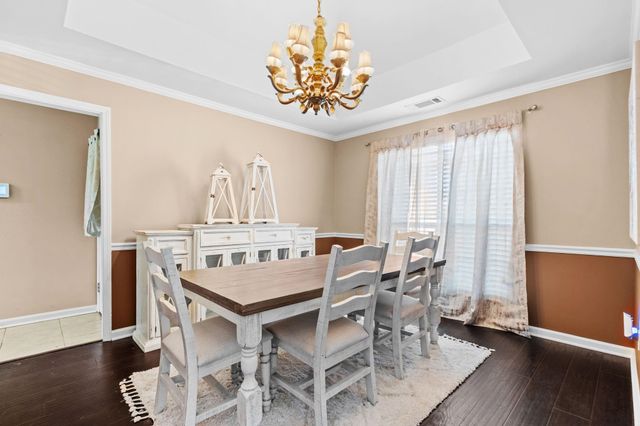 5035 WOLFCHASE FARMS PKY, Bartlett, TN 38002