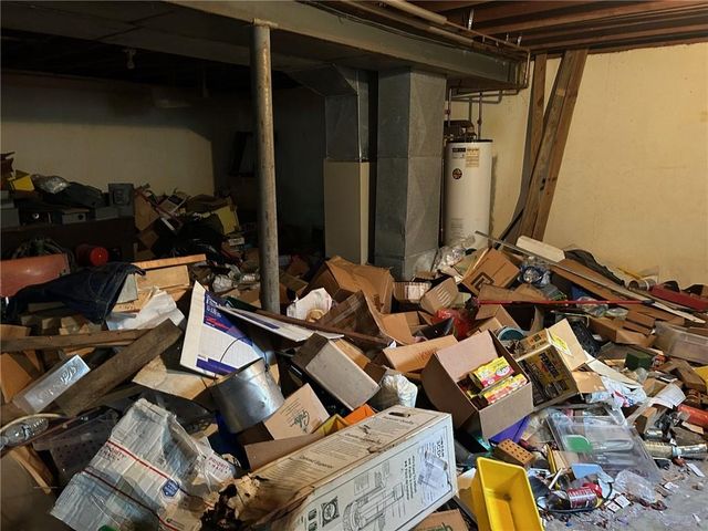 811 NE Barry Road, Kansas City, MO 64155