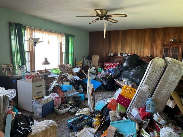 811 NE Barry Road, Kansas City, MO 64155