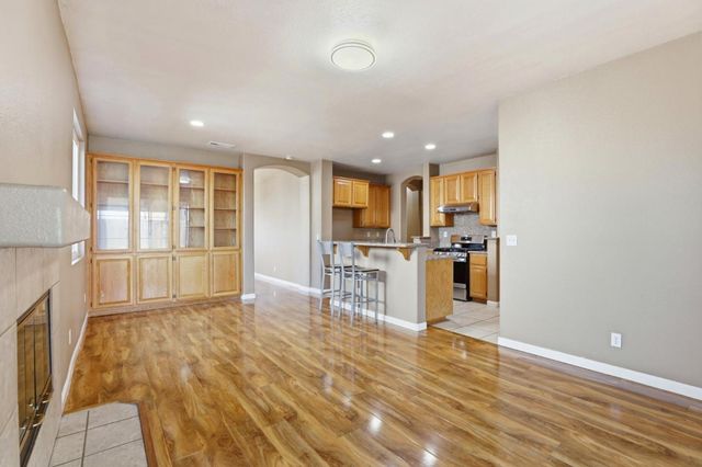 8506 Tambor Way, Elk Grove, CA 95758