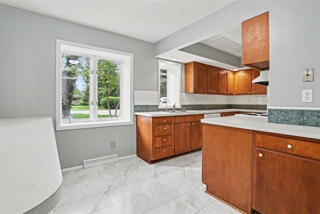 4753 Kimber Lane, Berrien Springs, MI 49103
