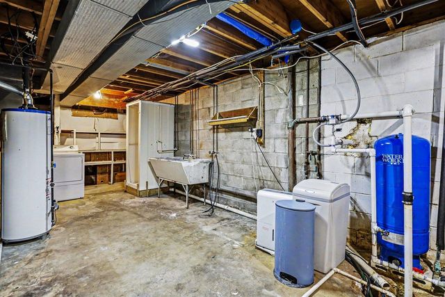 4753 Kimber Lane, Berrien Springs, MI 49103