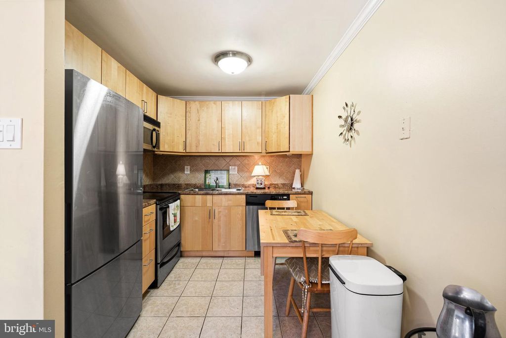 501 N PROVIDENCE RD #319, MEDIA, PA 19063 — photo 2