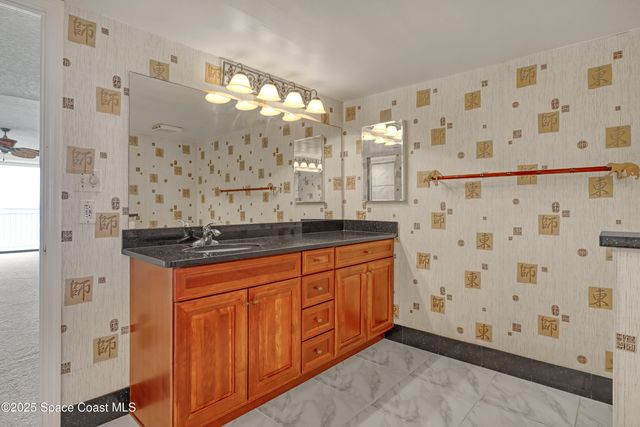 3221 S Atlantic Avenue 404, Cocoa Beach, FL 32931