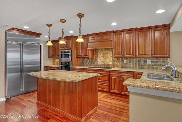 3221 S Atlantic Avenue 404, Cocoa Beach, FL 32931