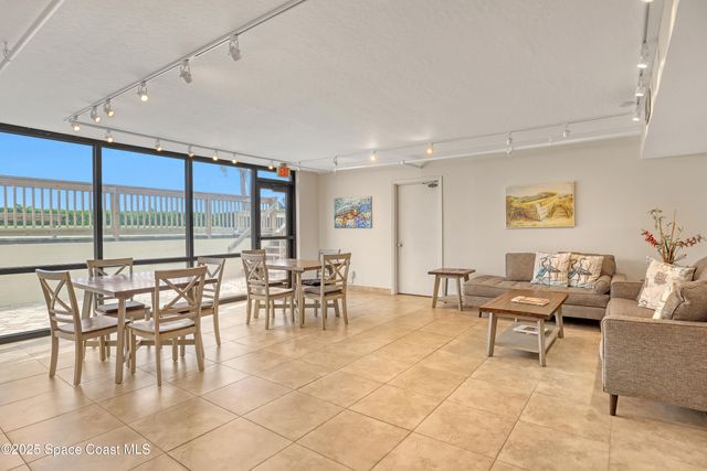 3221 S Atlantic Avenue 404, Cocoa Beach, FL 32931