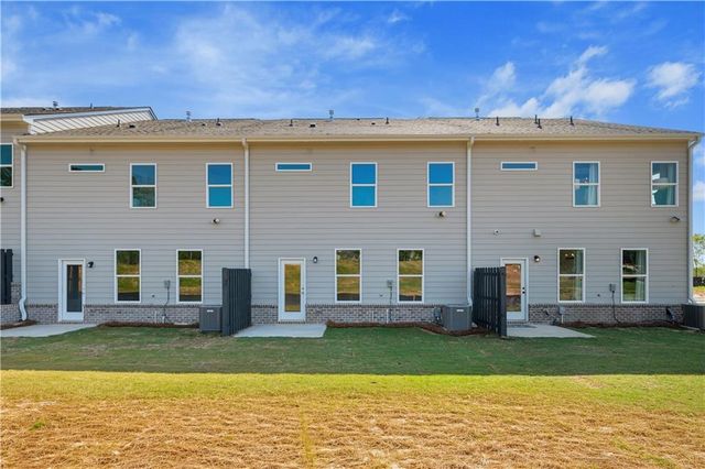 3637 Donovan Circle, Loganville, GA 30052