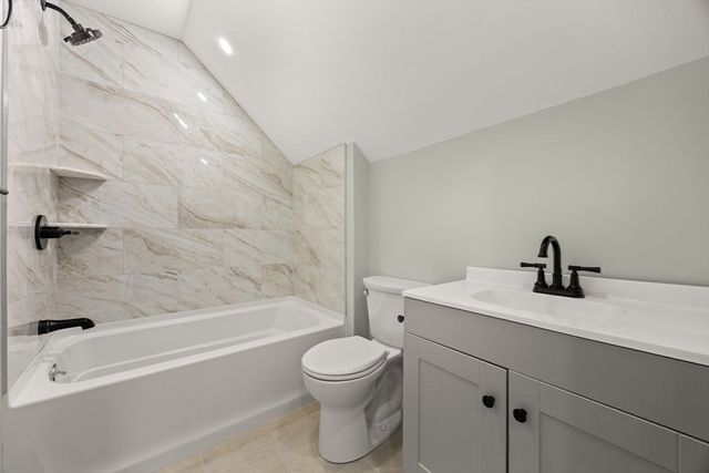 120 Temple St, Abington, MA 02351