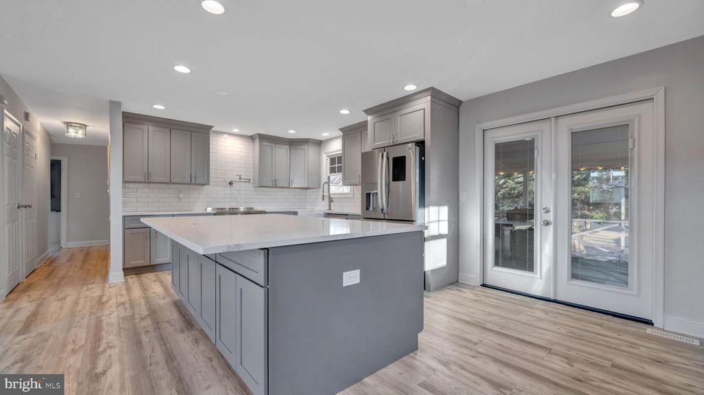 1312 MAGNOLIA AVE, Annapolis, MD 21403