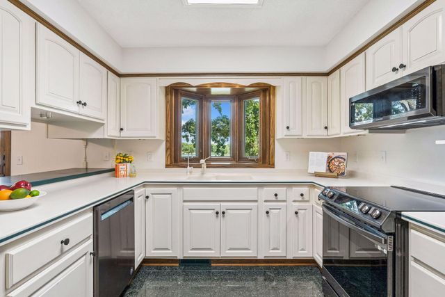 13035 Kerry Street NW, Coon Rapids, MN 55448