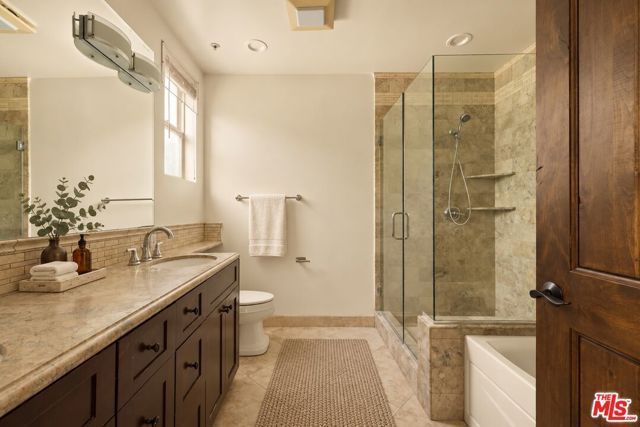 2255 Fox Hills Drive 100, Los Angeles, CA 90064