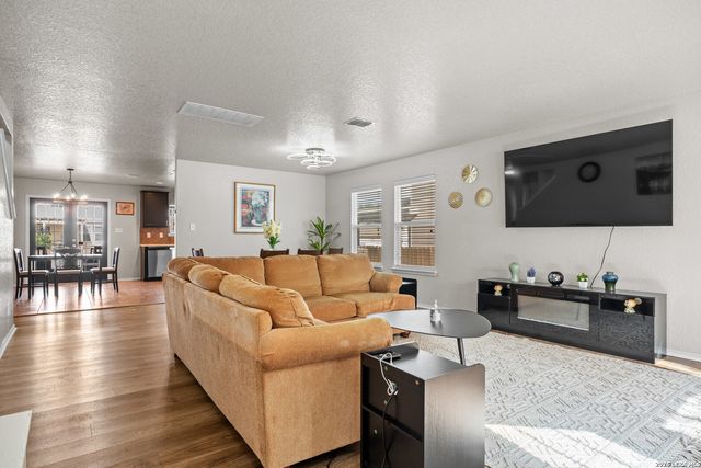 5406 DUKE FLD, San Antonio, TX 78227