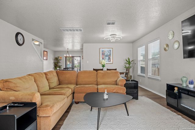 5406 DUKE FLD, San Antonio, TX 78227