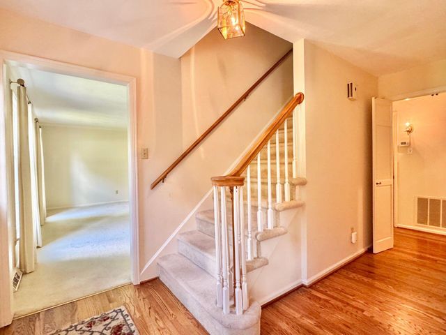 5389 Luwana DR, Roanoke, VA 24018