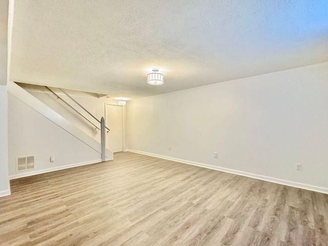 5389 Luwana DR, Roanoke, VA 24018