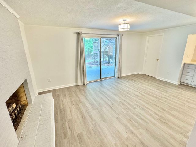 5389 Luwana DR, Roanoke, VA 24018