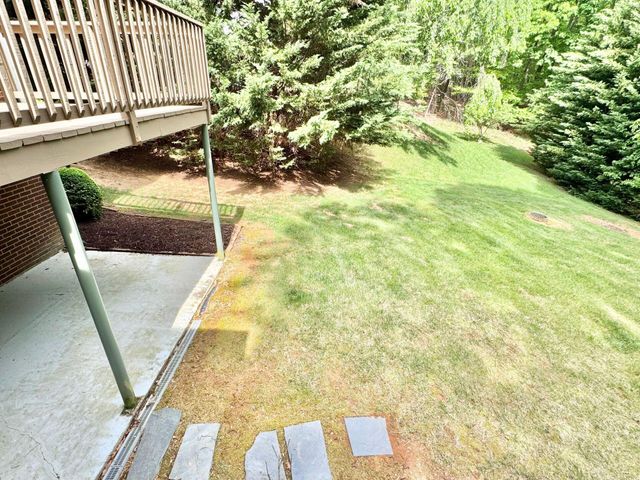 5389 Luwana DR, Roanoke, VA 24018