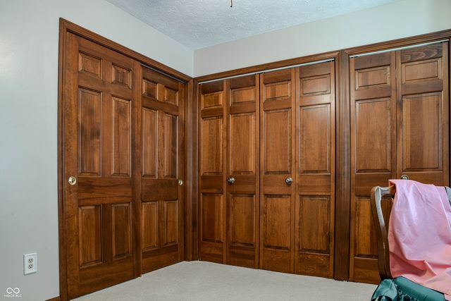 5240 Boardwalk Place, Indianapolis, IN 46220