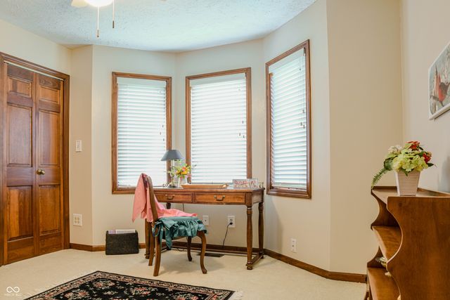 5240 Boardwalk Place, Indianapolis, IN 46220